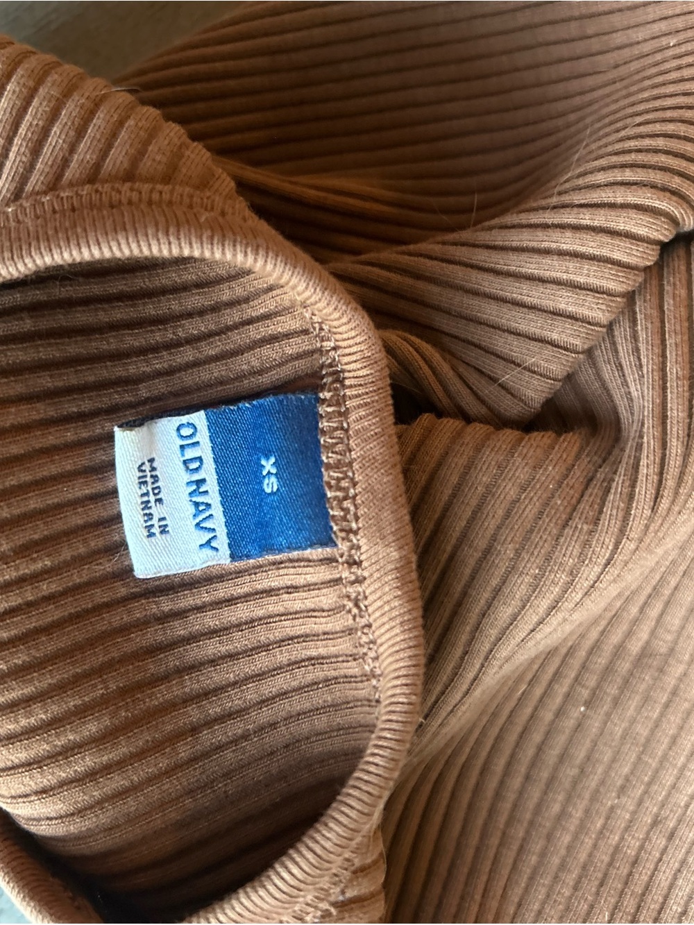Old Navy Brown Ribbed Scoop Neck Tank Top - Picture 4 of 4